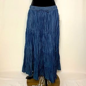 ALFRED DUNNER BLUE JEAN BEADED SKIRT SIZE 16W